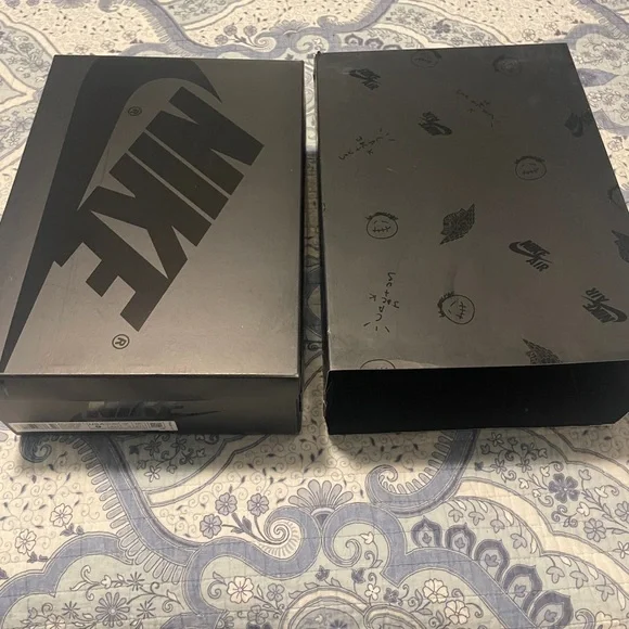 COPY - Jordan 1 Retro Low OG SP Travis Scott Black Phantom - Picture 2 of 10